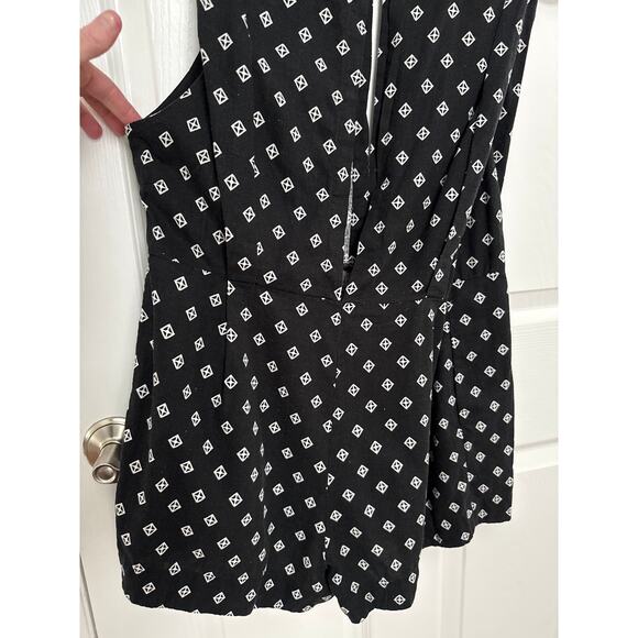 Free People Romper Ashley Black White Diamond Boxy Linen Blend XS - Picture 7 of 10